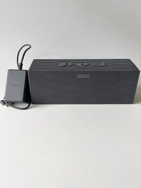 Jawbone Big Jambox Portable Speaker System J2011 w/ Charger New Battery